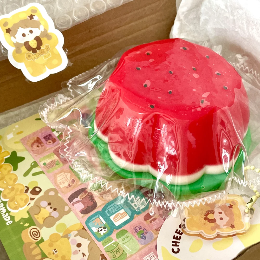 JUMBO Pudding Squishy