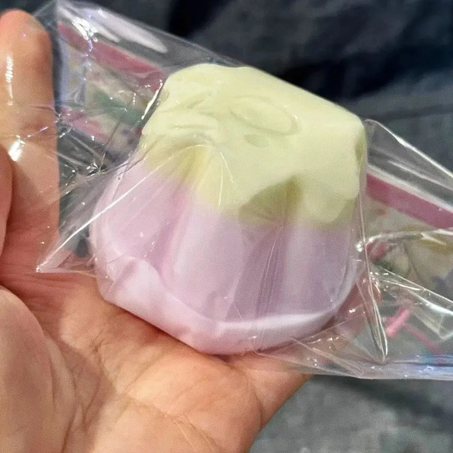 JUMBO Pudding Squishy