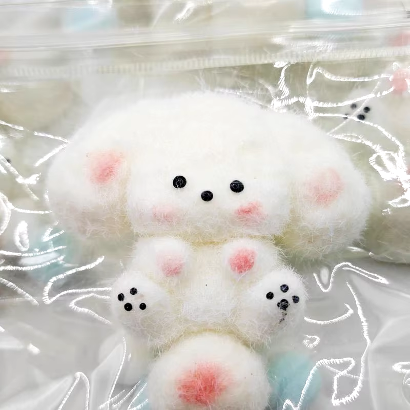 Fluffy Snow Animal Taba Squishy