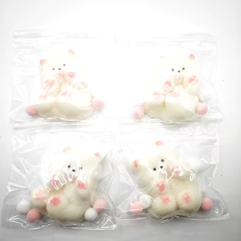 Fluffy Snow Animal Taba Squishy