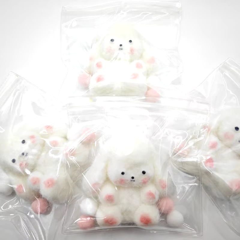 Fluffy Snow Animal Taba Squishy