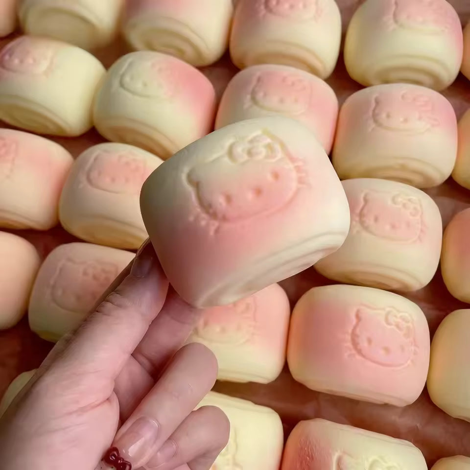 Scented Kitty Roll Squishy